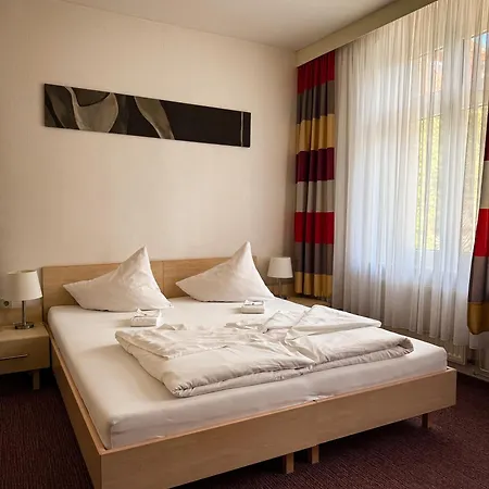 Отель Union 4*